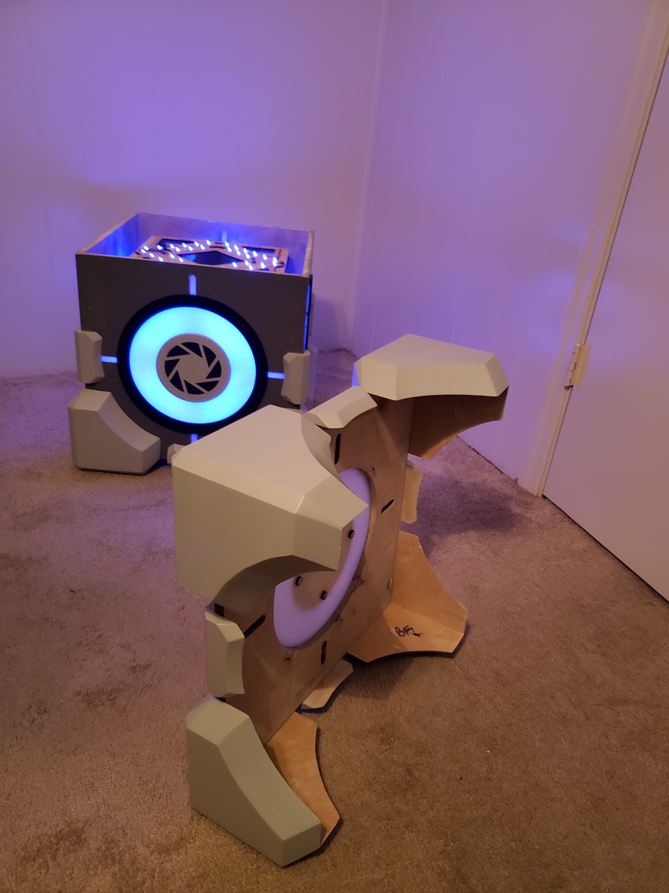 A Weighted Storage Cube from Portal 2! [Part 1: Finished Results] – Makers  Local 256